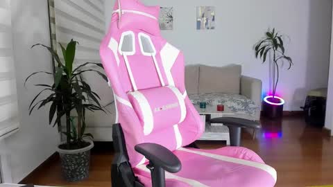 sweet_brunette88 online show from December 7, 2024, 2:42 am