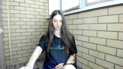 Snapshot of sweet_bun__ chatting on May 15, 2026, 10:22 am Christina online show from May 15, 2026, 10:22 am