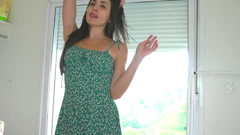 Bruna   - Live on December - My wishlist  online show from January 30, 2025, 12:59 pm