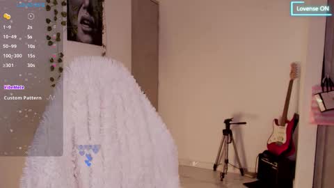 Snapshot of sweet_daliaa chatting on October 14, 2025, 9:37 pm Dalia online show from October 14, 2025, 9:37 pm