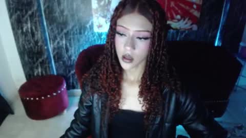 DOLLY online show from November 25, 2025, 3:28 am