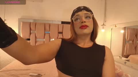 sweet_eliizabeth online show from September 15, 2025, 1:00 pm