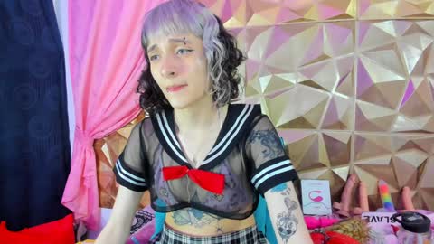  emmili  online show from February 6, 2025, 12:16 pm