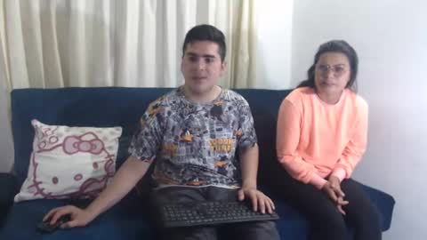 sweet_fantasy_couple online show from December 9, 2024, 12:23 am