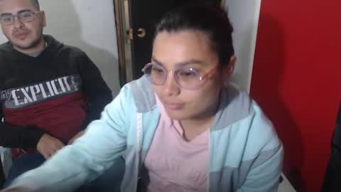 sweet_fantasy_couple online show from February 22, 2025, 12:27 am