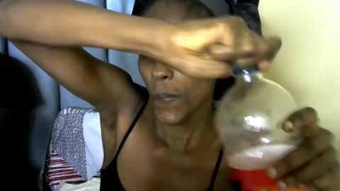 sweet_freaky online show from July 13, 2026, 1:14 pm