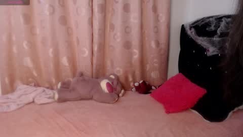 Hannah online show from October 10, 2025, 8:46 am