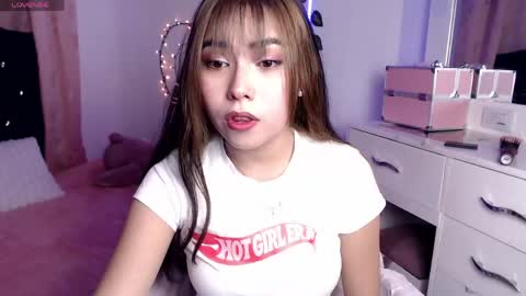 Hannah online show from April 15, 2026, 3:13 am