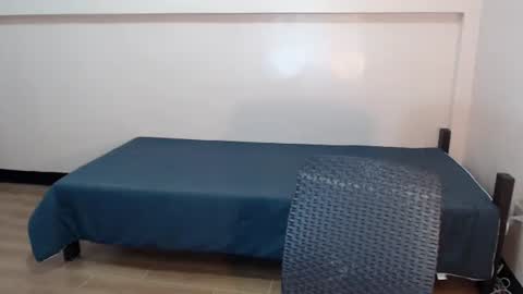 sophia daisy  online show from November 2, 2025, 12:13 am