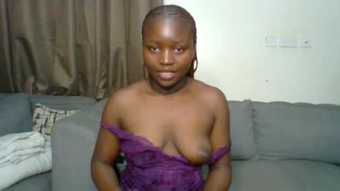 Snapshot of sweet_jenica chatting on July 2, 2026, 4:40 am ESTHER NEEMA online show from July 2, 2026, 4:40 am