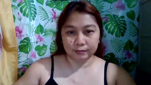 sweet_kayley online show from December 14, 2024, 1:05 pm