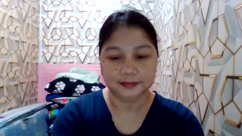 sweet_kayley online show from October 2, 2025, 1:45 am