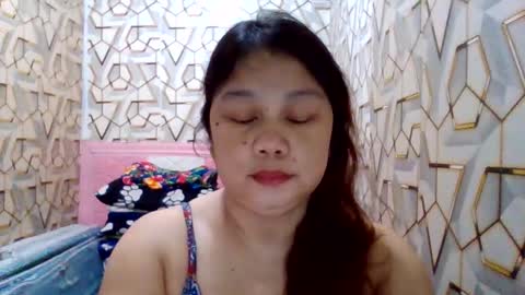 sweet_kayley online show from October 7, 2025, 2:31 am