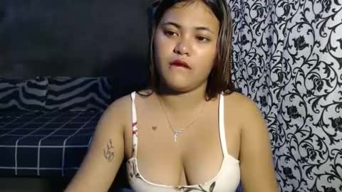 sweet_kelly11 online show from January 12, 2025, 8:25 am