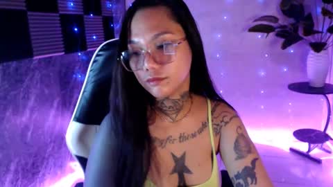 sweet_kittykatya online show from January 17, 2025, 5:41 pm