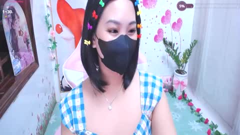 Snapshot of sweet_lily0 chatting on September 18, 2025, 5:48 pm Lily online show from September 18, 2025, 5:48 pm