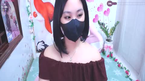 Snapshot of sweet_lily0 chatting on September 25, 2025, 2:21 pm Lily online show from September 25, 2025, 2:21 pm