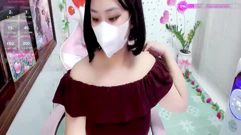 Snapshot of sweet_lily0 chatting on October 6, 2025, 7:00 pm Lily online show from October 6, 2025, 7:00 pm