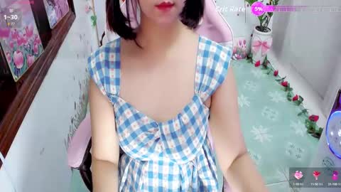 Snapshot of sweet_lily0 chatting on October 18, 2025, 9:04 pm Lily online show from October 18, 2025, 9:04 pm
