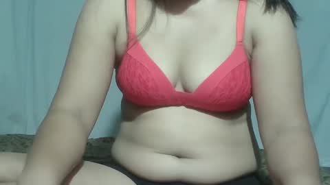 Snapshot of sweet_lily0613 chatting on March 4, 2025, 8:49 pm sweet_lily0613 online show from March 4, 2025, 8:49 pm