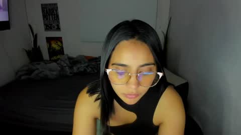 Snapshot of sweet_lina1 chatting on May 22, 2026, 2:30 am Lina online show from May 22, 2026, 2:30 am