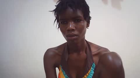 Snapshot of sweet_liz6510 chatting on May 14, 2026, 8:32 am Liz online show from May 14, 2026, 8:32 am