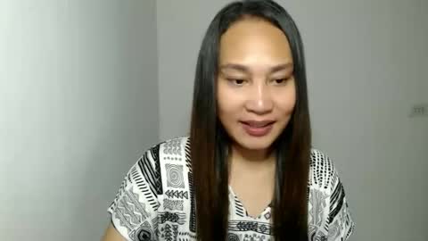 Snapshot of sweet_lover5 chatting on May 22, 2026, 8:10 am SWEET LOVE online show from May 22, 2026, 8:10 am