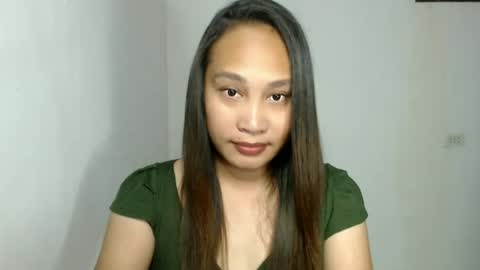 Snapshot of sweet_lover5 chatting on June 23, 2026, 6:44 am SWEET LOVE online show from June 23, 2026, 6:44 am