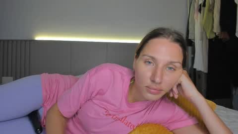 Sofi online show from April 11, 2026, 8:29 am