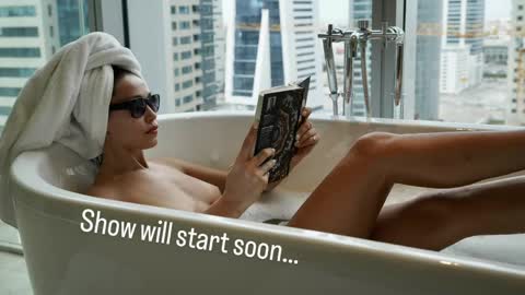 Snapshot of sweet_moan chatting on June 7, 2026, 9:35 am Dana online show from June 7, 2026, 9:35 am