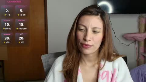 Snapshot of sweet_moon_v_ chatting on April 20, 2026, 11:17 pm sweet_moon_v_ online show from April 20, 2026, 11:17 pm