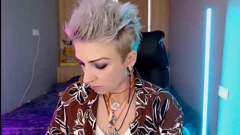 sweet_n_strong online show from February 7, 2026, 12:20 pm