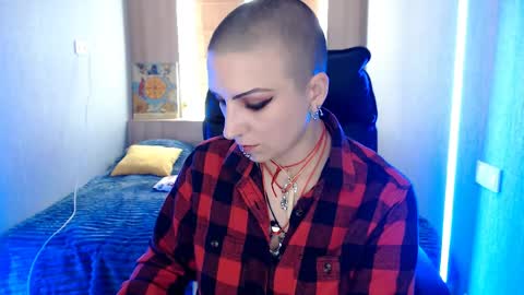 sweet_n_strong online show from April 3, 2026, 10:46 am