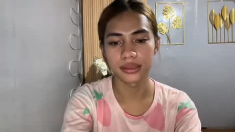 Snapshot of sweet_nikki03 chatting on March 27, 2026, 10:15 am sweet_nikki03 online show from March 27, 2026, 10:15 am