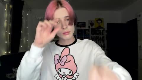 kira online show from January 9, 2026, 7:37 pm