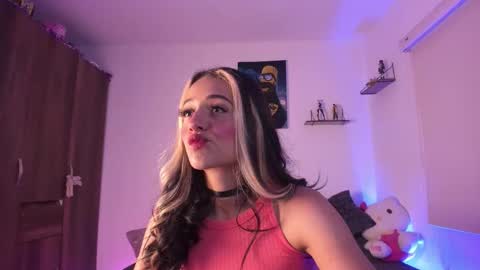 Penny  online show from September 24, 2025, 11:41 pm