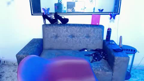 sweet_poison_666 online show from March 10, 2026, 11:10 pm