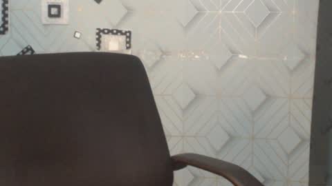 Nancy online show from December 4, 2024, 8:07 pm