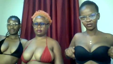 Snapshot of sweet_rayana_ chatting on June 29, 2026, 5:14 am sweet rayana online show from June 29, 2026, 5:14 am