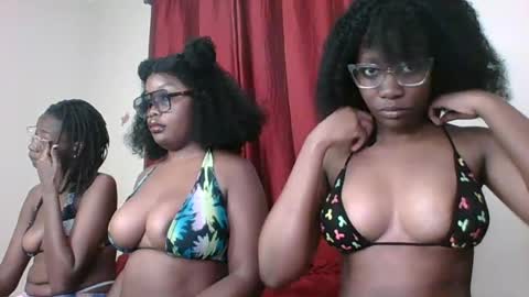 Snapshot of sweet_rayana_ chatting on August 9, 2026, 2:13 am sweet rayana online show from August 9, 2026, 2:13 am