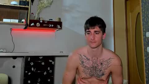 sweet_smith8 online show from February 5, 2026, 3:49 pm