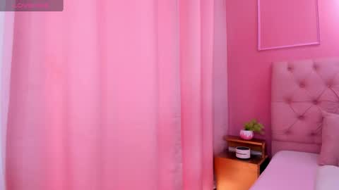 Yeileen online show from February 16, 2025, 5:15 pm