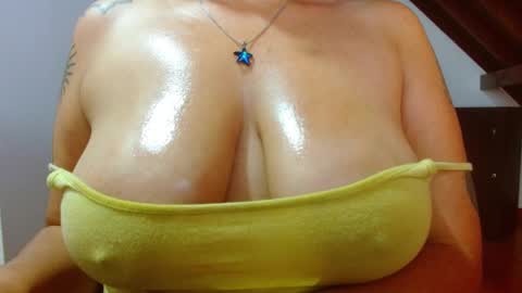 Snapshot of sweet_tammyy chatting on March 1, 2025, 12:07 am tammy IG stammy 36 online show from March 1, 2025, 12:07 am