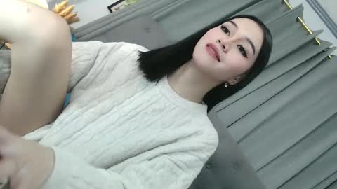 sweet_tatiana28 online show from March 25, 2026, 9:37 am