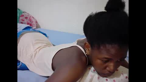 Tatty online show from November 9, 2025, 2:32 am