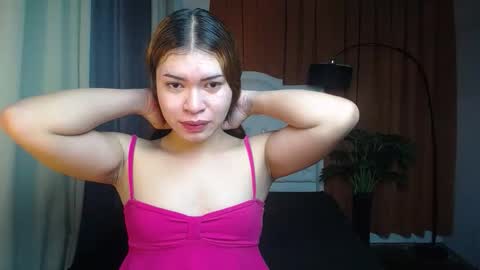 sweet_trexie online show from January 18, 2026, 10:52 am