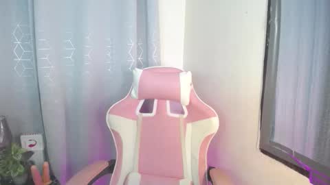 Snapshot of sweet_trishaxx chatting on September 23, 2025, 1:30 am Trisha online show from September 23, 2025, 1:30 am