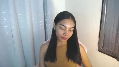Snapshot of sweet_trishaxx chatting on October 8, 2025, 10:57 am Trisha online show from October 8, 2025, 10:57 am