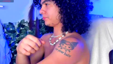 Steven independent model online show from January 25, 2025, 4:23 am