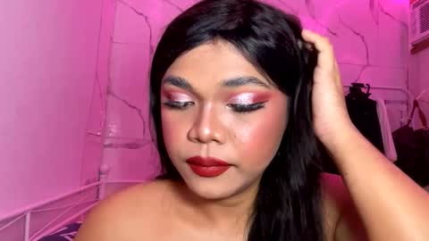 Leith Madrigal online show from October 28, 2025, 8:44 pm